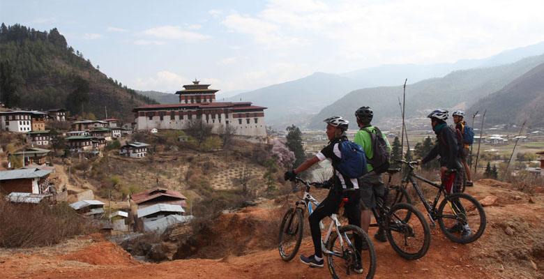 Visit Paro Dzong by Bike