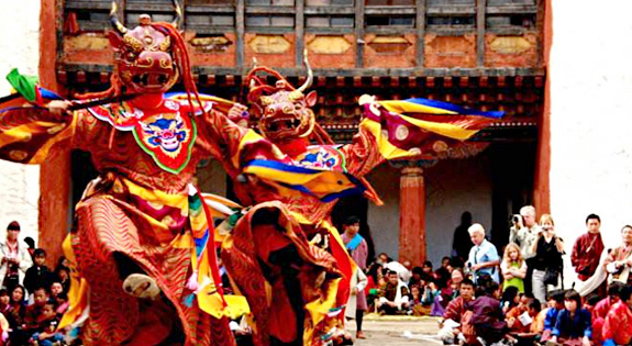 Experience Bhutan Festivals with Bhutan Vista