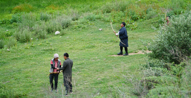 Experience the Traditional Archery with the local family