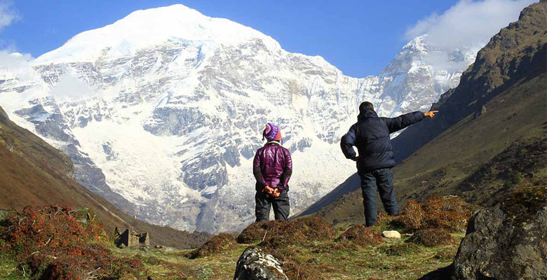 TourJomolhari Trek