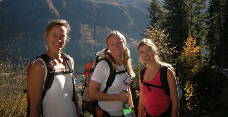  trekking in Bhutan in summer 