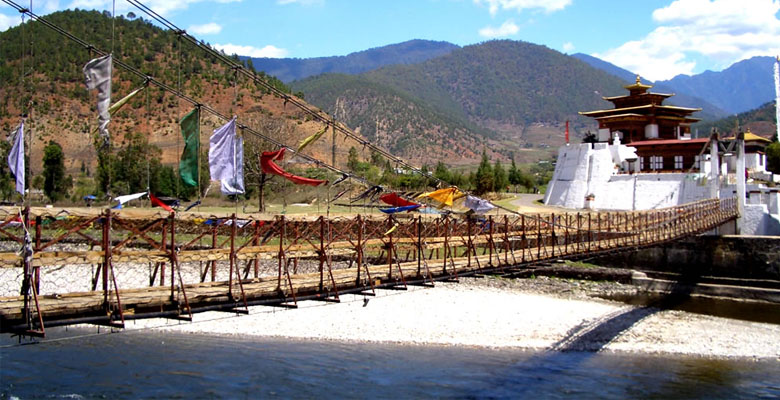 Visit Punakha Dzong in December